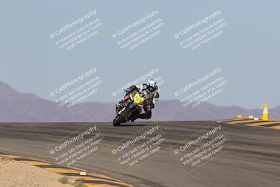 media/Oct-08-2023-CVMA (Sun) [[dbfe88ae3c]]/Race 3 Amateur Supersport Middleweight/